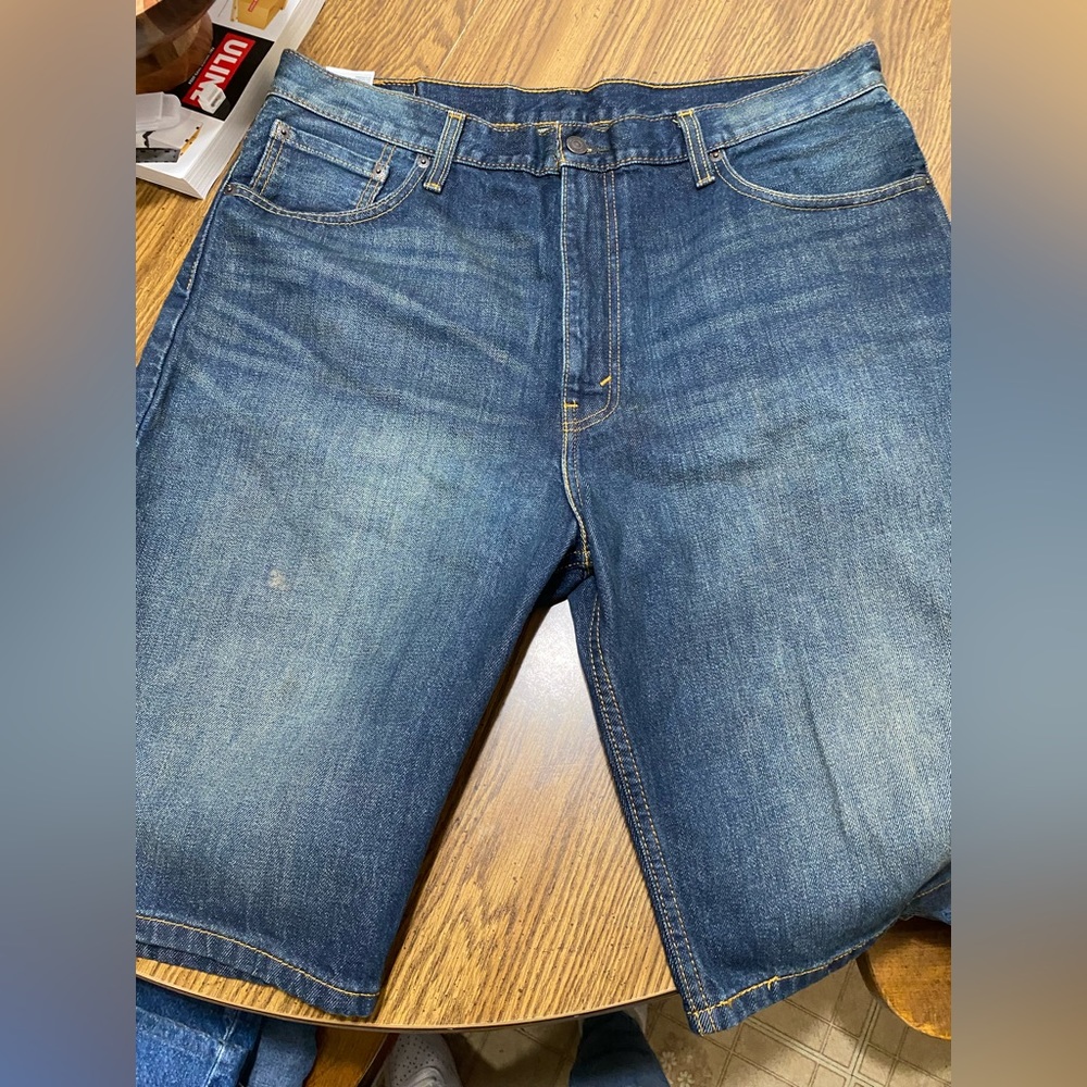 Mens Levi’s shorts